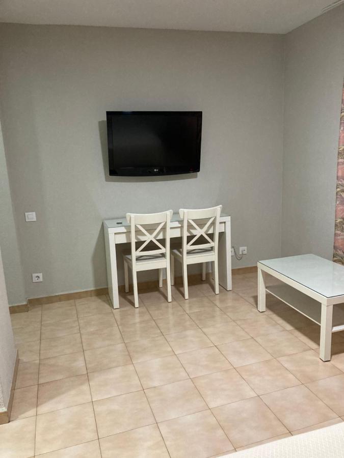 Precioso Estudio En Triana Appartamento Siviglia Esterno foto